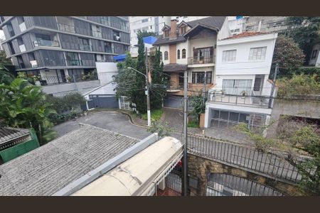 Casa à venda com 4 quartos, 200m² em Sumarezinho, São Paulo