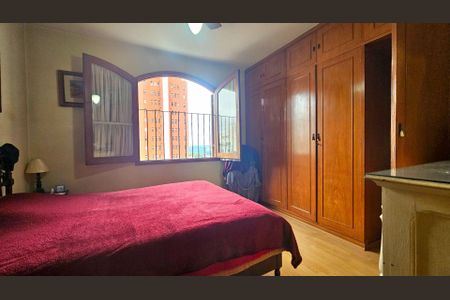 Casa à venda com 4 quartos, 200m² em Sumarezinho, São Paulo