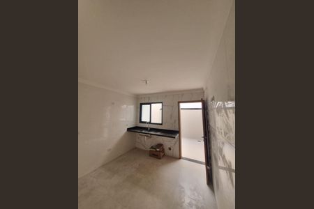 Casa à venda com 3 quartos, 140m² em Vila Romero, São Paulo