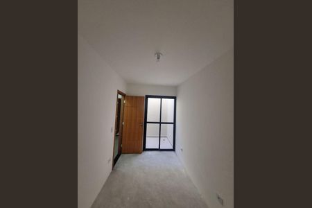 Casa à venda com 3 quartos, 140m² em Vila Romero, São Paulo