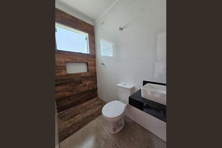 Casa à venda com 2 quartos, 120m² em Jardim Monjolo, São Paulo