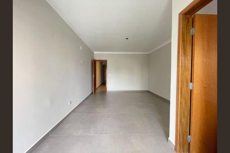 Casa à venda com 3 quartos, 250m² em Vila Ipojuca, São Paulo
