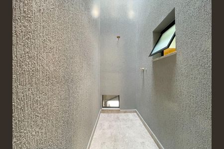 Casa à venda com 3 quartos, 250m² em Vila Ipojuca, São Paulo