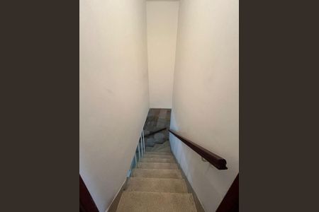 Casa à venda com 2 quartos, 96m² em Vila Portuguesa, São Paulo