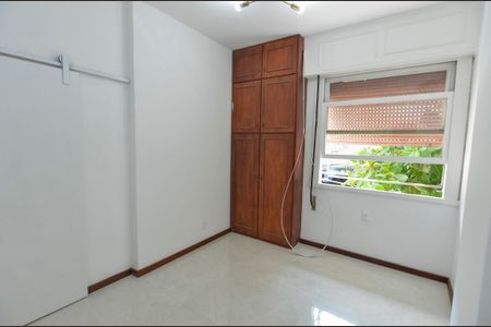 Apartamento para alugar com 110m², 3 quartos e 2 vagas Apartamento para alugar com 110m², 3 quartos e 2 vagasSuíte