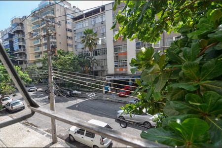 Apartamento para alugar com 110m², 3 quartos e 2 vagas Apartamento para alugar com 110m², 3 quartos e 2 vagasSuíte