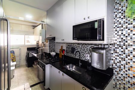 Apartamento à venda com 96m², 2 quartos e 2 vagas Apartamento à venda com 96m², 2 quartos e 2 vagasCozinha