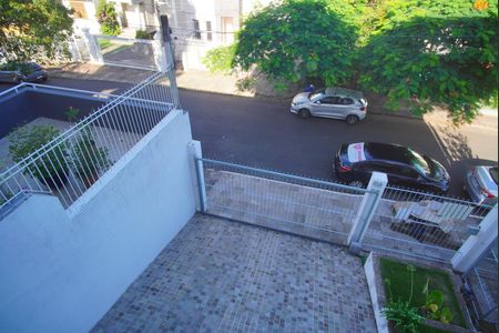 Varanda - Vista de casa para alugar com 3 quartos, 199m² em Jardim Itu, Porto Alegre