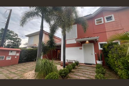 Casa de condomínio à venda com 163m², 4 quartos e 4 vagas