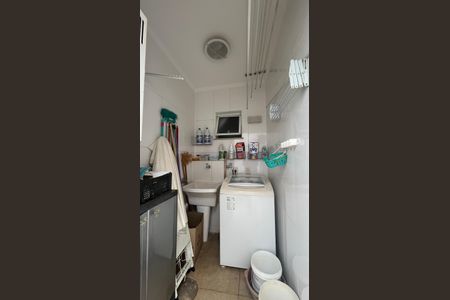 Casa de condomínio à venda com 163m², 4 quartos e 4 vagas