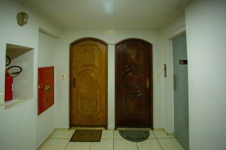 Apartamento à venda com 70m², 2 quartos e 1 vagaHall de entrada