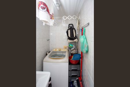 Apartamento à venda com 70m², 2 quartos e 1 vagaÁrea de Serviço