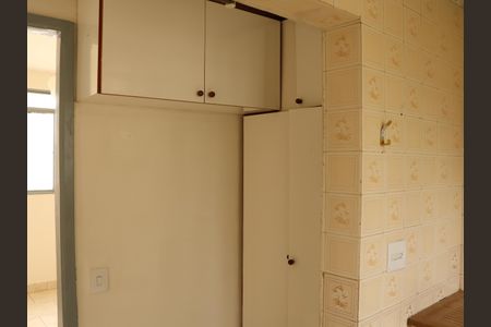 Apartamento para alugar com 60m², 2 quartos e 1 vagaCozinha - Armários