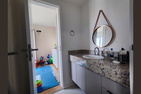 Apartamento para alugar com 120m², 2 quartos e 2 vagasBanheiro das Suítes Canadenses