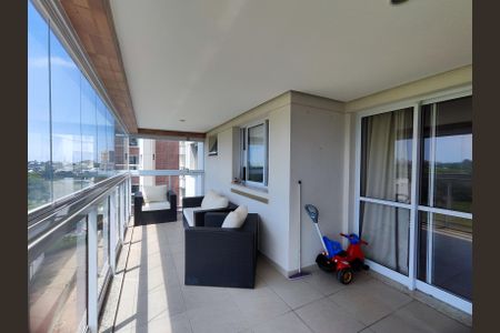 Apartamento para alugar com 120m², 2 quartos e 2 vagasVaranda