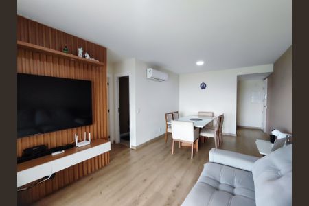Apartamento para alugar com 120m², 2 quartos e 2 vagasSala