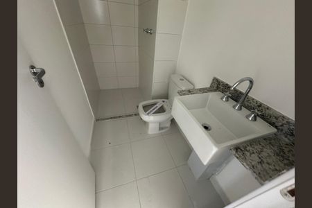 Apartamento à venda com 73m², 3 quartos e 3 vagas Apartamento à venda com 73m², 3 quartos e 3 vagasBanheiro