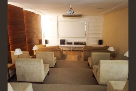 Apartamento à venda com 92m², 3 quartos e 1 vagaSala de Cinema