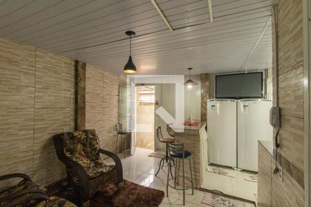 Casa para alugar com 2 quartos, 44m² em Uberaba, Curitiba