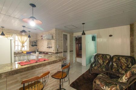 Sala/Cozinha de casa para alugar com 2 quartos, 32m² em Uberaba, Curitiba