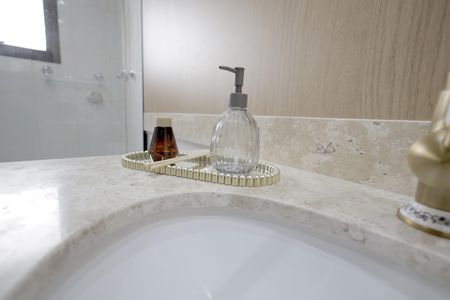 Apartamento à venda com 126m², 3 quartos e 3 vagas Apartamento à venda com 126m², 3 quartos e 3 vagasBanheiro 2