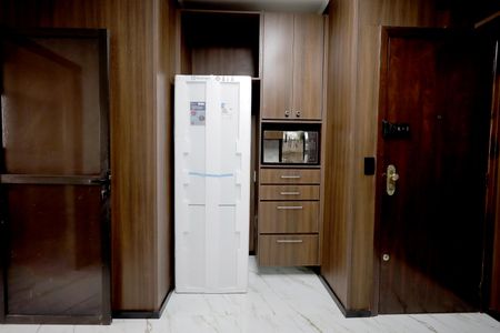 Apartamento à venda com 126m², 3 quartos e 3 vagas Apartamento à venda com 126m², 3 quartos e 3 vagasCozinha