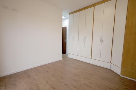 Apartamento à venda com 126m², 3 quartos e 3 vagas Apartamento à venda com 126m², 3 quartos e 3 vagasQuarto Suíte