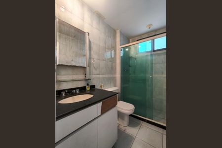 Apartamento à venda com 226m², 4 quartos e 2 vagasBanheiro Corredor