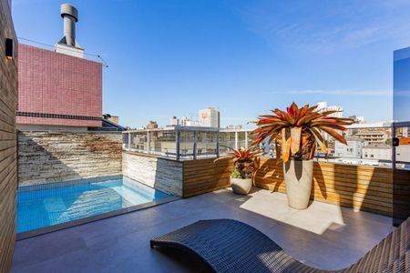 Apartamento à venda com 153m², 2 quartos e 2 vagasFoto 01