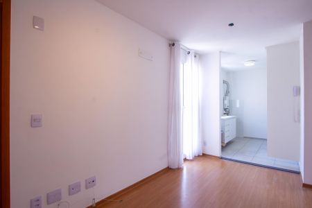 Sala de apartamento para alugar com 2 quartos, 45m² em Barro Vermelho, São Gonçalo