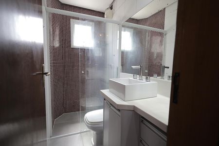 Apartamento para alugar com 92m², 2 quartos e 2 vagasBanheiro Suíte