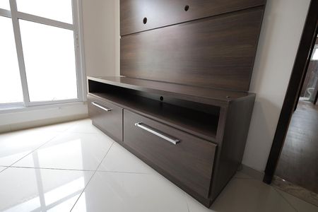 Apartamento para alugar com 92m², 2 quartos e 2 vagasSala