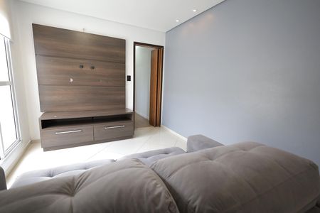 Apartamento para alugar com 92m², 2 quartos e 2 vagasSala