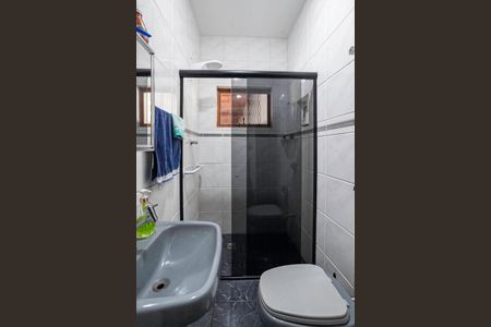 Casa à venda com 380m², 4 quartos e 4 vagasBanheiro social 2