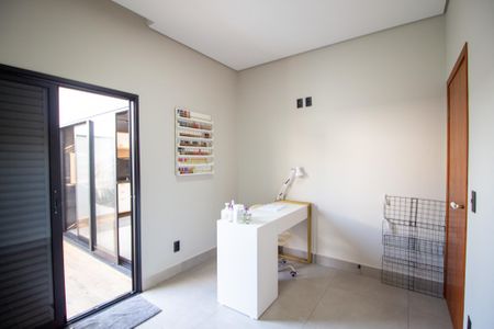 Casa de condomínio para alugar com 149m², 3 quartos e 2 vagasQuarto 2