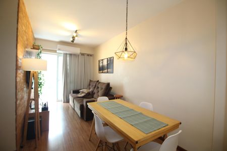 Sala de apartamento à venda com 2 quartos, 65m² em Anil, Rio de Janeiro