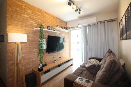 Sala de apartamento à venda com 2 quartos, 65m² em Anil, Rio de Janeiro