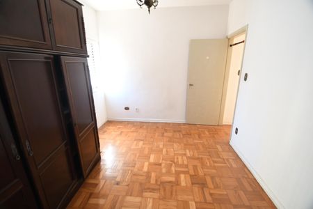 Quarto de apartamento à venda com 1 quarto, 65m² em Centro, Campinas