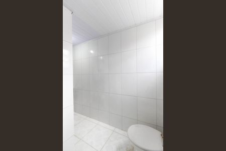 Casa para alugar com 42m², 2 quartos e sem vagaBanheiro