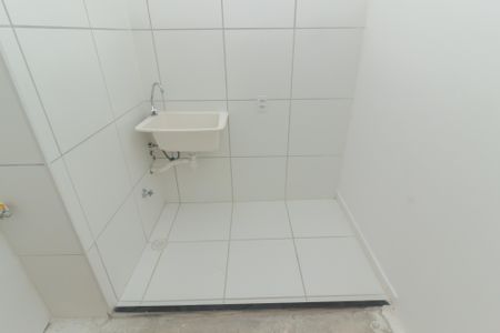 Apartamento para alugar com 35m², 2 quartos e sem vaga Apartamento para alugar com 35m², 2 quartos e sem vagaCozinha e Área de Serviço