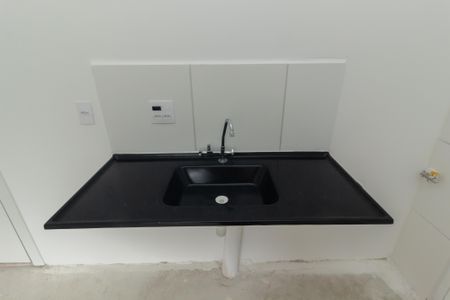 Apartamento para alugar com 35m², 2 quartos e sem vaga Apartamento para alugar com 35m², 2 quartos e sem vagaCozinha e Área de Serviço