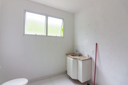 Banheiro de apartamento para alugar com 1 quarto, 42m² em Jardim do Lago, Osasco