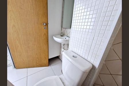 Apartamento à venda com 80m², 3 quartos e 1 vagaFoto 01