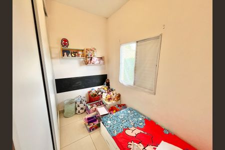 Apartamento à venda com 96m², 3 quartos e 2 vagasQuarto 2