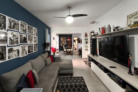Sala de TV de casa à venda com 4 quartos, 160m² em São Bernardo, Campinas