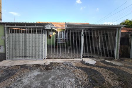 Casa à venda com 160m², 4 quartos e 3 vagasFachada