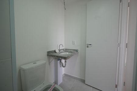 Apartamento para alugar com 32m², 1 quarto e sem vagaBanheiro da Suíte