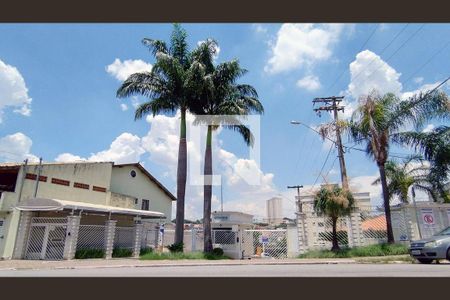 Apartamento à venda com 61m², 2 quartos e 1 vaga Apartamento à venda com 61m², 2 quartos e 1 vagaFachada e portaria