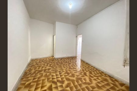 Casa para alugar com 36m², 1 quarto e sem vaga