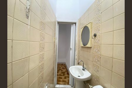 Casa para alugar com 36m², 1 quarto e sem vaga